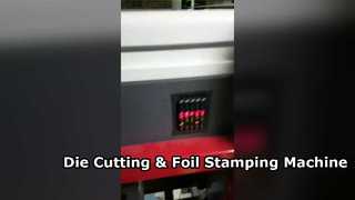 Hogedrukstans- en foliedrukmachine